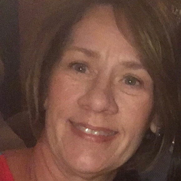 Meet your Posher, Kim - Picture 1 of 1